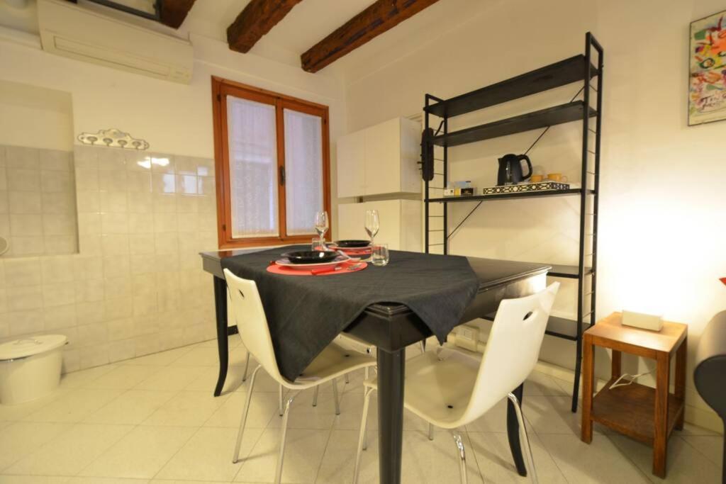Carlo'S Studio By Venicevillas מראה חיצוני תמונה